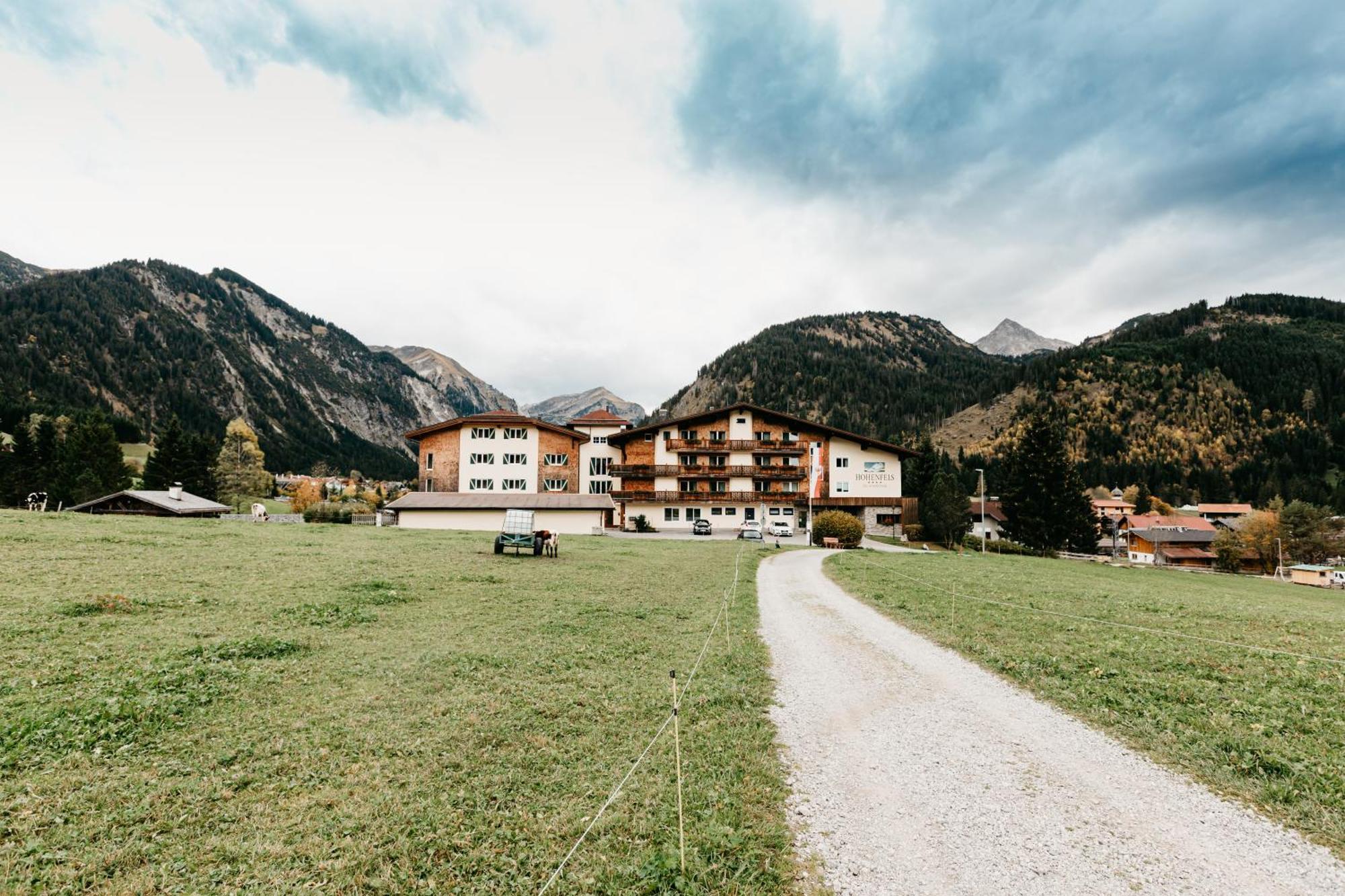 Hotel Hohenfels Tannheim Exteriör bild