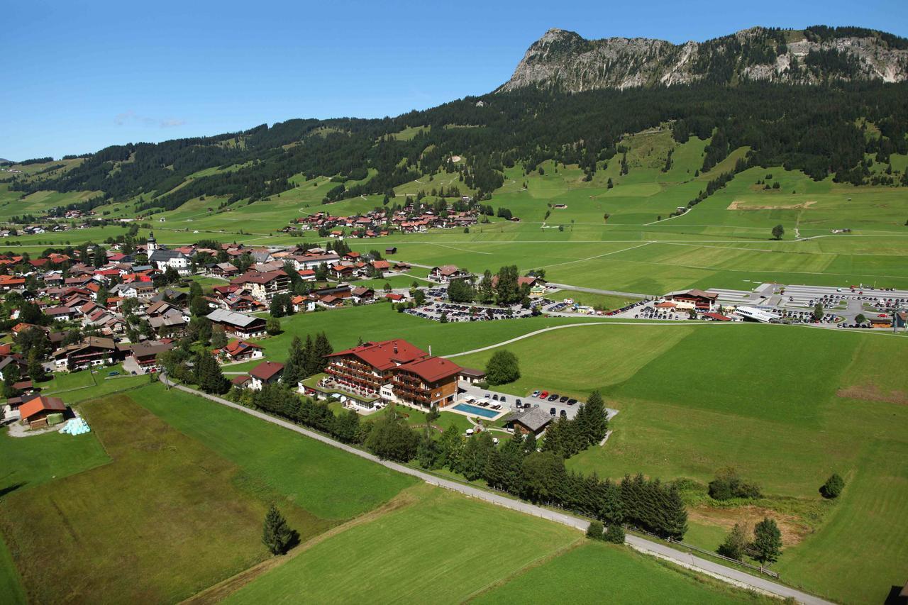 Hotel Hohenfels Tannheim Exteriör bild