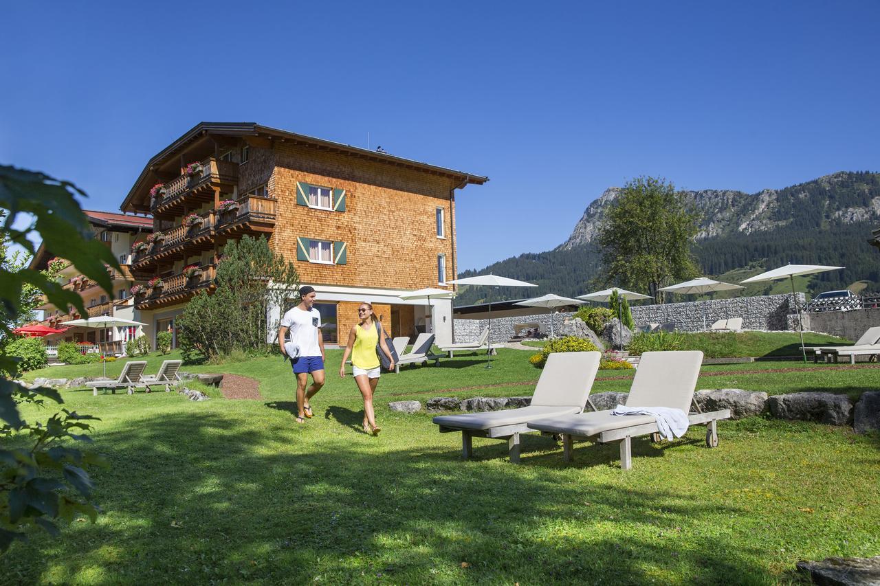 Hotel Hohenfels Tannheim Exteriör bild